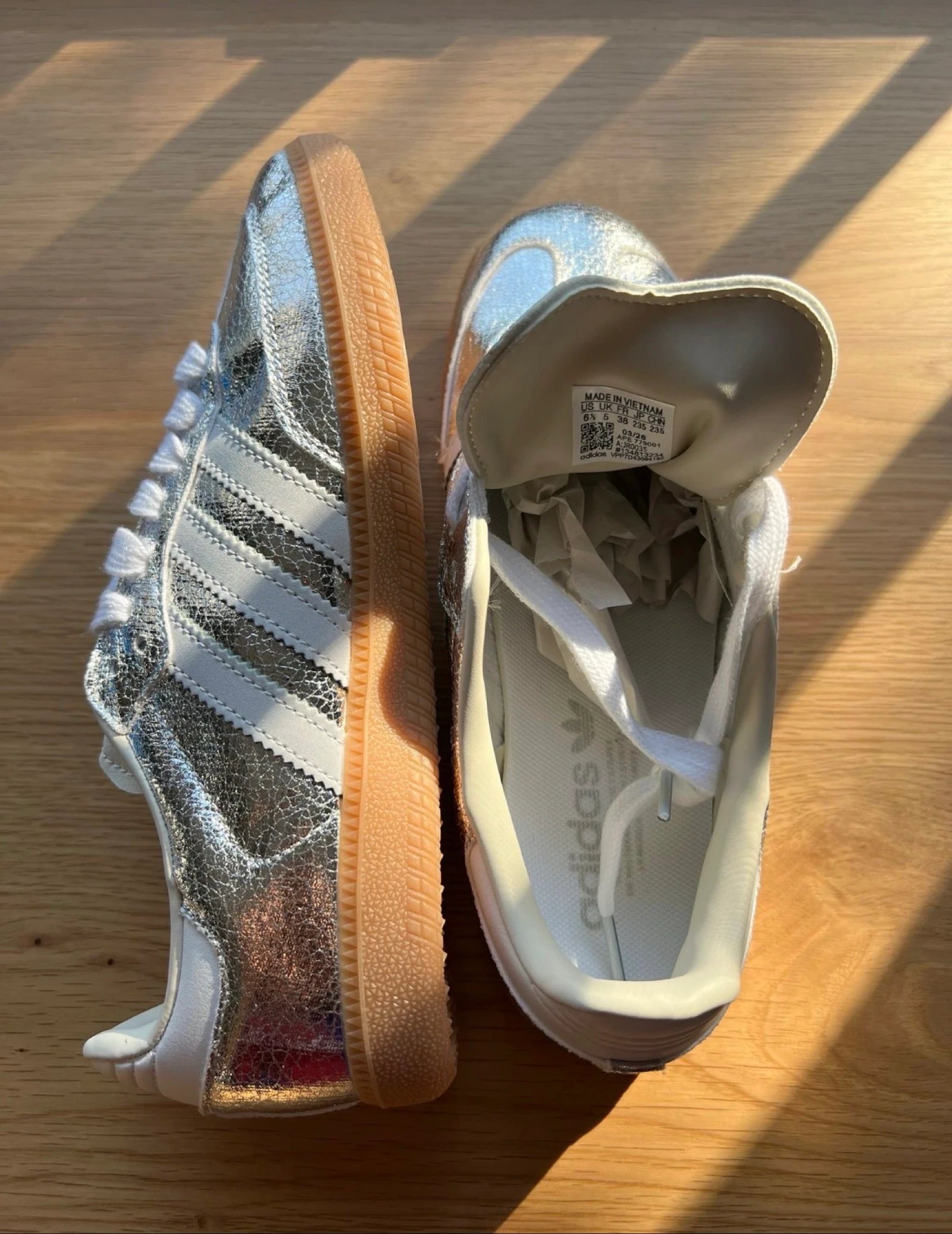 Adidas sneakers – photo 4